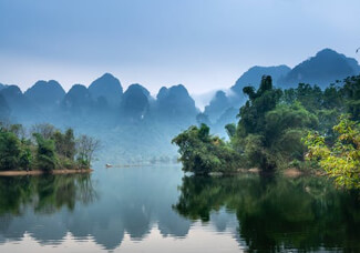 开发智能产品，这是一个长期投资的明智选择。